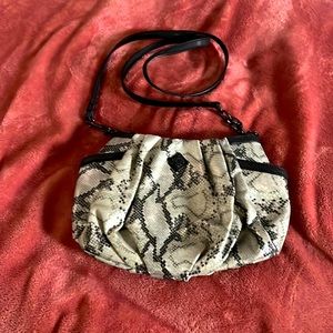 Vera Wang Cross Body Bag